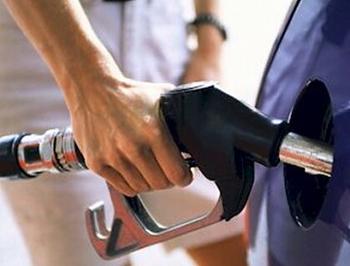 Cuba aumenta los precios del combustible