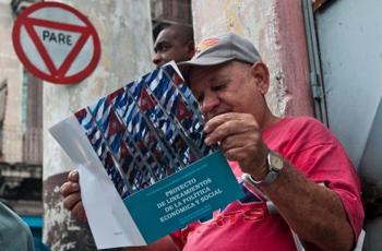 Encuesta: 75 % de los cubanos votaría por un cambio político
