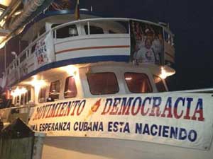 Flotilla del Movimiento Democracia frente a las costas de Cuba el 10 de diciembre de 2011