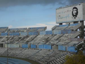Estadio Panamericano, un coloso en ruinas