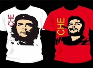 Histórica foto de la captura del Che Guevara en Bolivia. A su derecha el oficial de la CIA Félix Rodríguez.