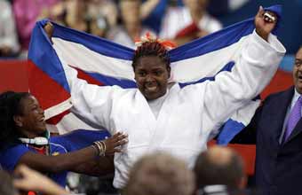 Cuba gana dos oros en Londres y sube al puesto 14 en el medallero olímpico