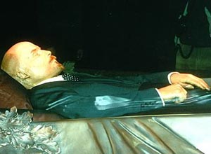 García Márquez sobre la mala costumbre de embalsamar cadáveres