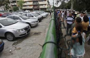 Documento: Resoluciones para la venta de carros en Cuba/2013