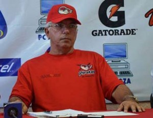 Destituido Jorge Fuentes como mánager de los Piratas de Campeche en medio de escándalo