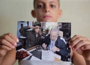 Merendando en Punto Cero: El niño Marlon, Fidel Castro y la abuelita educadora