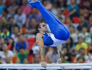 Danell Leyva, plata y bronce en Campeonato Mundial de Gimnasia