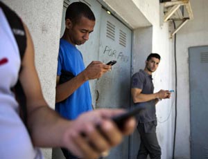 Cuba abrirá servicio WiFi a la población a fines de enero