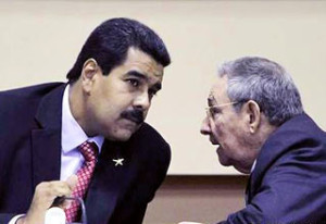 Raúl Castro da "incondicional apoyo" a Venezuela ante sanciones de Obama; Fidel Castro envía carta